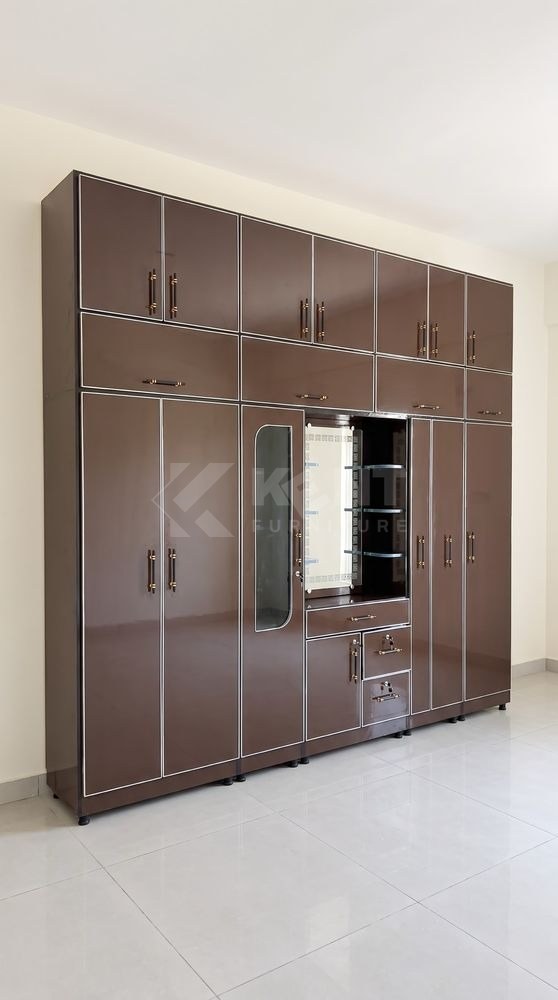 Wall-to-Wall Almirah with Dressing Section